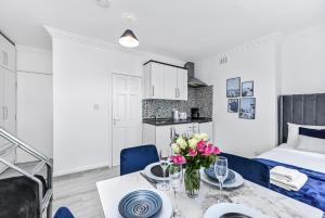 Stylish and Cosy Apartments in Camden 5mins to Kings Cross St Pancras