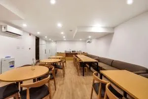 Super Townhouse 158 Near Netaji Subhash Marg Near Appu Ghar - Гургаон