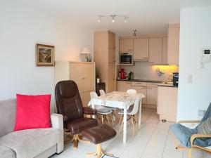 Apartment in Nieuwpoort near the Beach