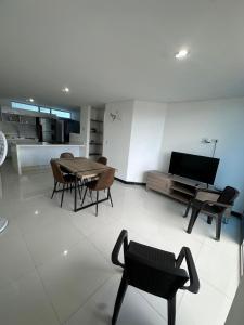 Apartamento Ideal en Ricaurte - Ubicación Inmejorable