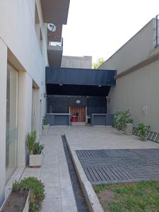 Depto Luminoso a 3 Cuadras del Centro - Miquins