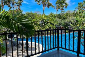 Dancing Hana Villa Nusa Dua - 2 Bedroom with Sharing Pool Minimum Stay 2 Nights