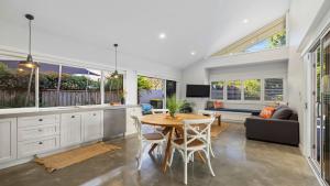 Sawtell Beach Shack 1