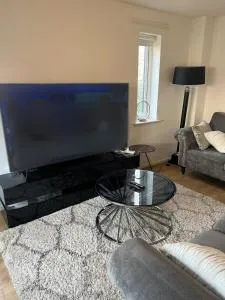 Cosy 2 bedroom apartment with parking - 米德尔顿