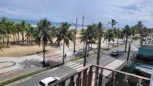 Lindo e amplo apartamento Pé na Areia - Praia Grande