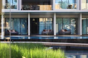 The Signature Hotel Airport