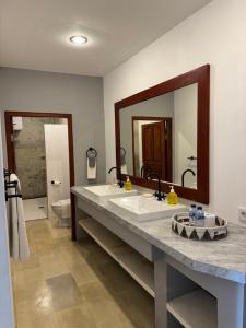 Uluwatu Stays Deluxe Suite #9