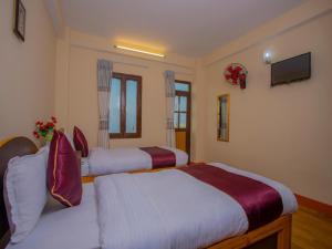 Hotel Black Stone and Snooker House