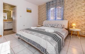 Awesome Apartment In Medulin With Wifi