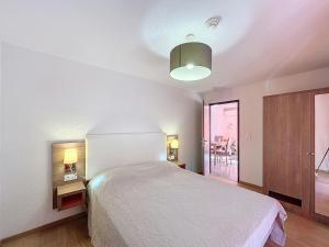 Appartements Bel F3 climatise avec parkings, terrasse et vue sur montagnes a 50m du centre et des thermes - FR-1-451-213 : photos des chambres