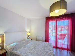Appartements Bel F3 climatise avec parkings, terrasse et vue sur montagnes a 50m du centre et des thermes - FR-1-451-213 : photos des chambres