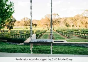 Mortimer's Wines Studio - Adults Only Retreat - Gowan