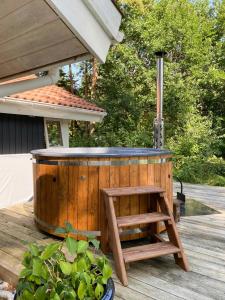 Idyllic Cottage In The Nature Close To The Beach