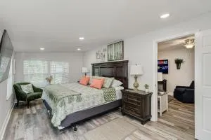 Relaxing 3 Bedroom Lake Hunter Cottage Retreat - بلانت سيتي