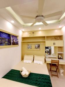 My Staycation moa area S RESIDENCES TOWER 1