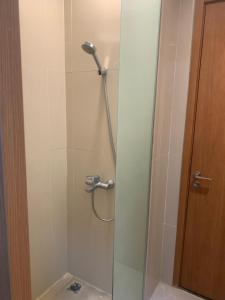 Vasaka The Reiz Condo