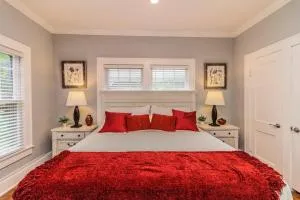 Florida Southern College 3/2 Luxury Home - Providence