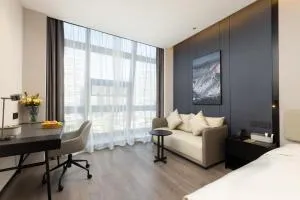 武汉汉口城市广场后湖大道亚朵酒店 - 黄陂