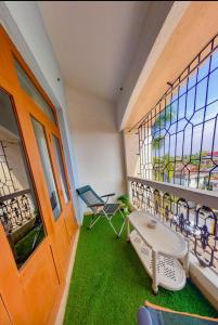 Colva beach 5 mins away, Rich Nest jacuzzi Studio Apt South goa