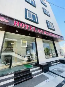 Hotel A-1 Residency, Hotel Shyam Rasoi - Rīngas