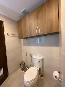 Mivela Suites Charming Staycation Cebu with Netflix