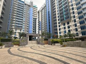 Mivela Suites Charming Staycation Cebu with Netflix