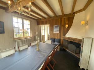 Maisons de vacances Le Moulin : Maison 4 Chambres