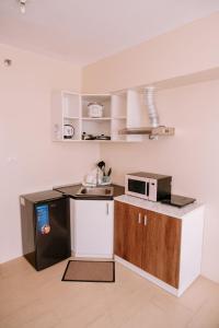 The Sleek Chic Hideaway