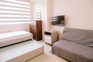 The Sleek Chic Hideaway