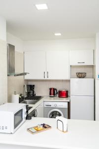 Lazuli Beach & Pool Apartment 501