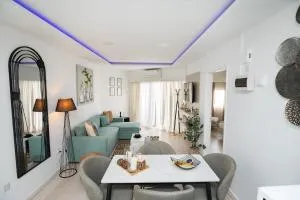 Lazuli Beach & Pool Apartment 501 - Larnaka