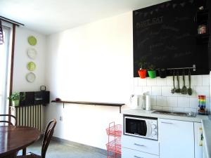 Apartment Downtown Atelje