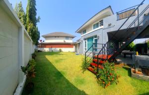 A,B house Chiangmai