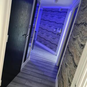 Exotic Jacuzzi Apartment with Balcony and Parking