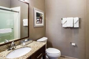 MainStay Suites Madison - Monona