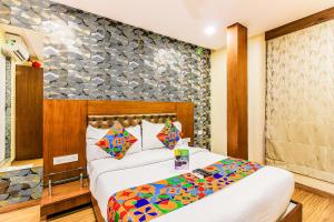 Via Arton Suite - Nr Mumbai International Airport