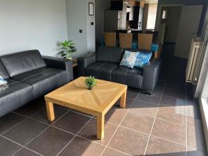 THE120 work or holiday home