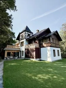 Villa Nicoletta - Luxus am See - 格伦德尔湖