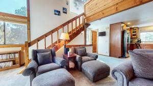 Mammoth Sierra Townhomes #38 condo