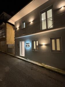 The Lux Den of Zante