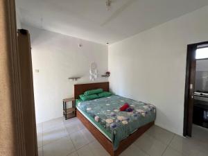 B-local mong guest house