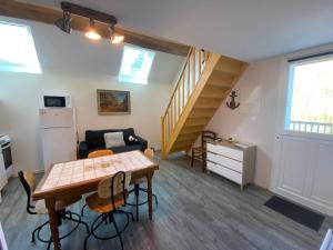 Maisons de vacances Gite Les Mariniers - 3 etoiles - Bain nordique en option : photos des chambres