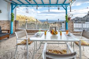 Springs Petronas Apartment - 3hvězdičkové hotely ve městě Archangelos