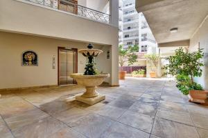 Luxe Sea Point Getaway