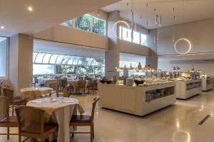 hotel king saron club marmara