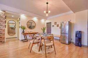 Ruthies Nest by Edmor Suites