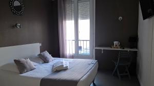 Hotels Crystal Hotel : Chambre Quadruple