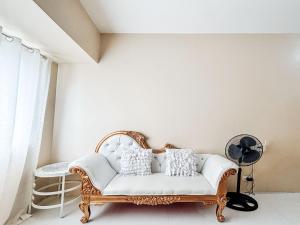 Elegant 2 Bedrooms with Pool View