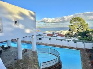 DUPLEX COM VISTA MAR e SOLARIO PRIVATIVO T2