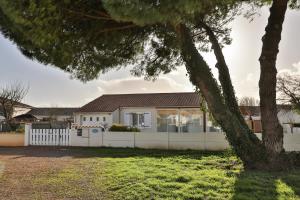 B&B / Chambres d'hotes Le pin parasol cote vendeenne : photos des chambres